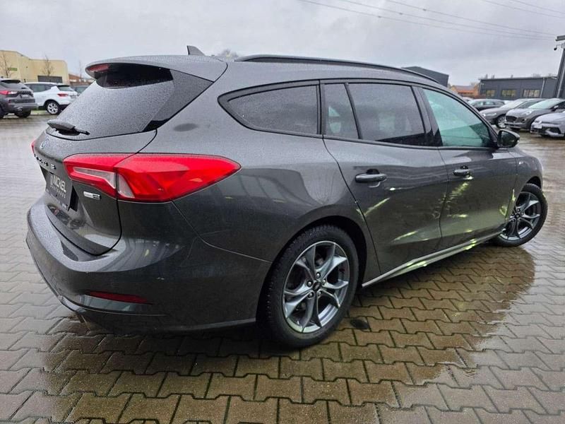 Gebraucht Ford Focus ST-Line 125 PS (91 kW) 2020 Grau Kombi