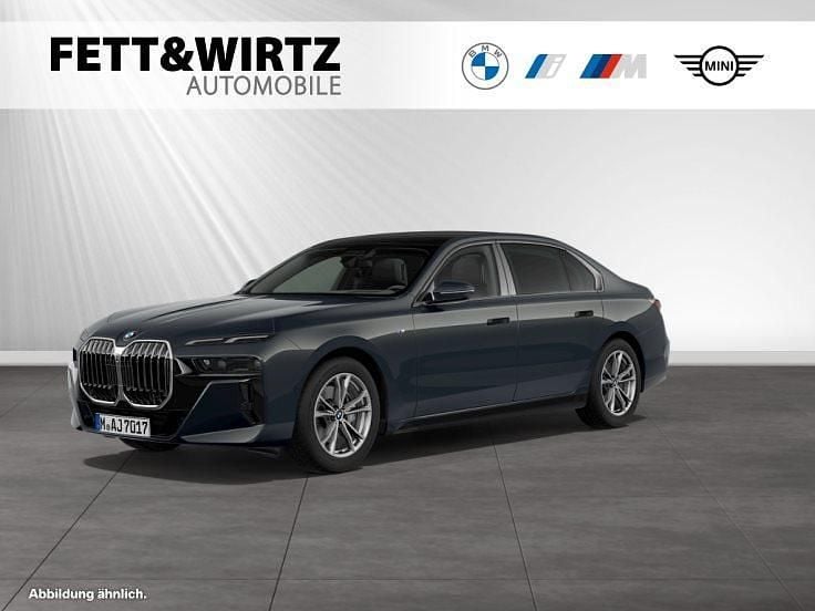 Second-hand BMW 740 M Sport 299 CP (219 kW) 2025 Berlinǎ