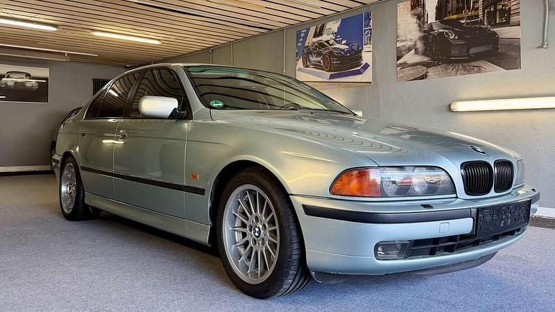 Gebraucht BMW 535 245 PS (180 kW) 1998 Blau Limousine