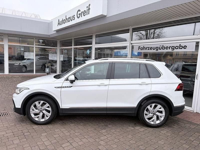 Gebraucht VW Tiguan Elegance 150 PS (110 kW) 2022 Weiß SUV