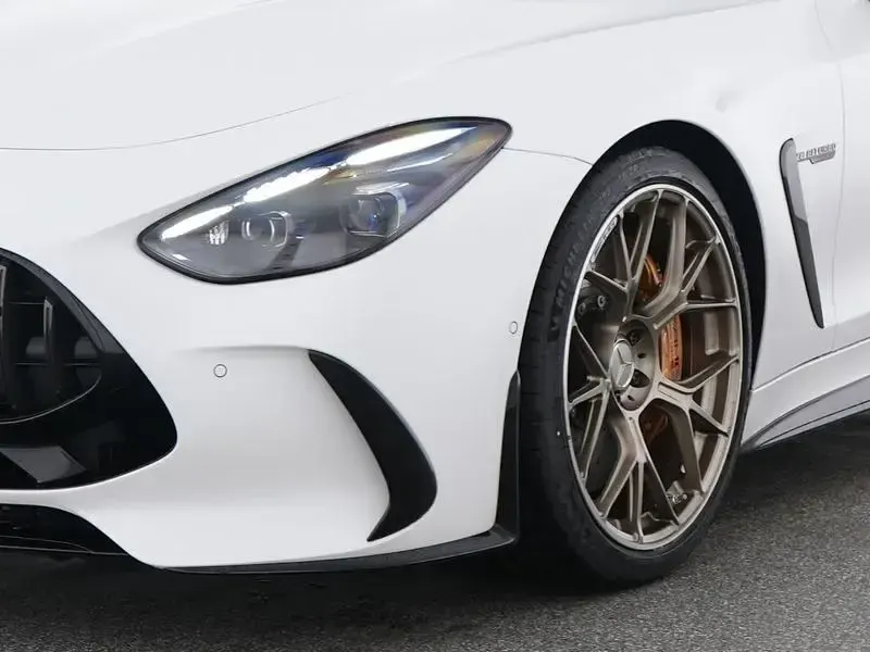 Gebraucht Mercedes AMG GT 55 AMG 476 PS (350 kW) 2025 Manufaktur lack magno opalithwei Coupé