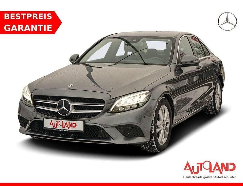 Gebraucht Mercedes C180 Avantgarde 156 PS (114 kW) 2019 Grau Limousine