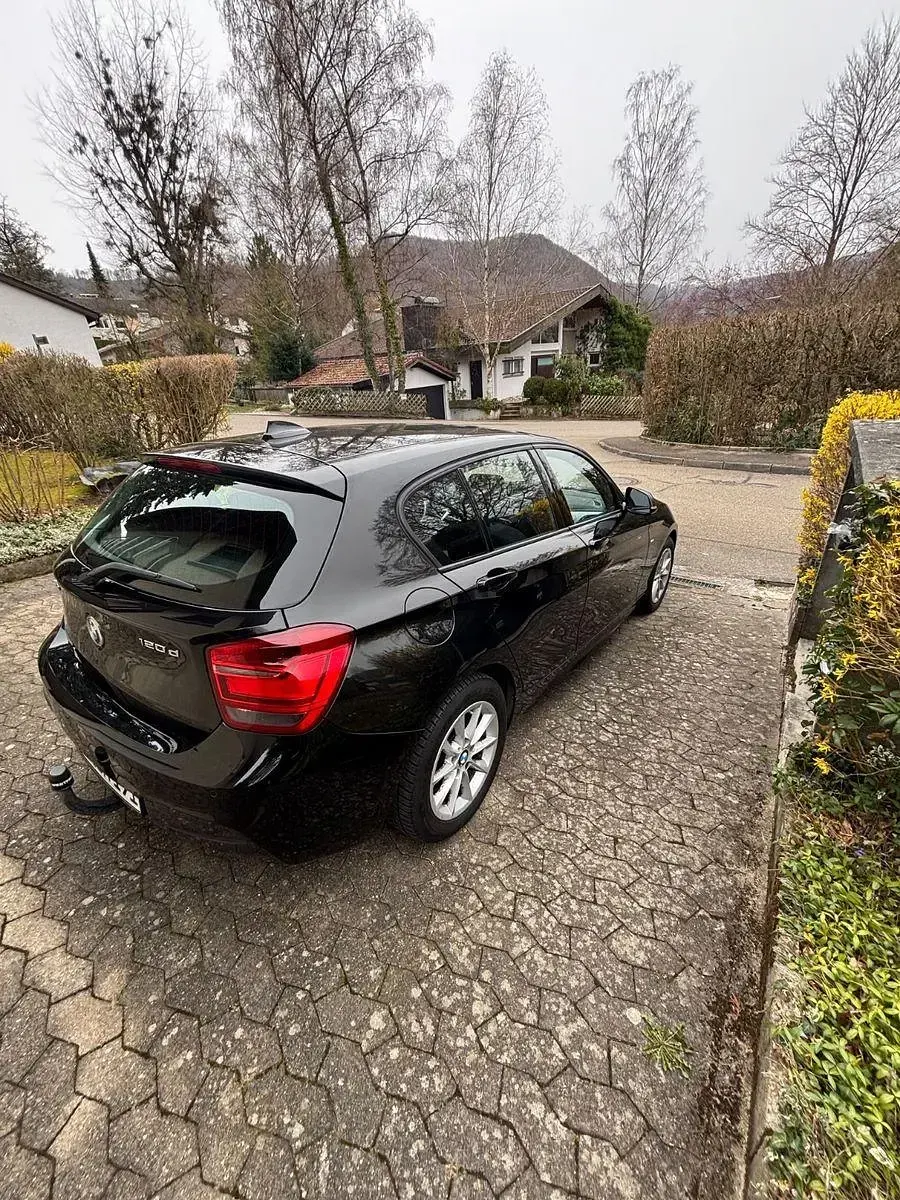 Gebraucht BMW 120 M Sport 184 PS (135 kW) 2014 Schwarz Kleinwagen