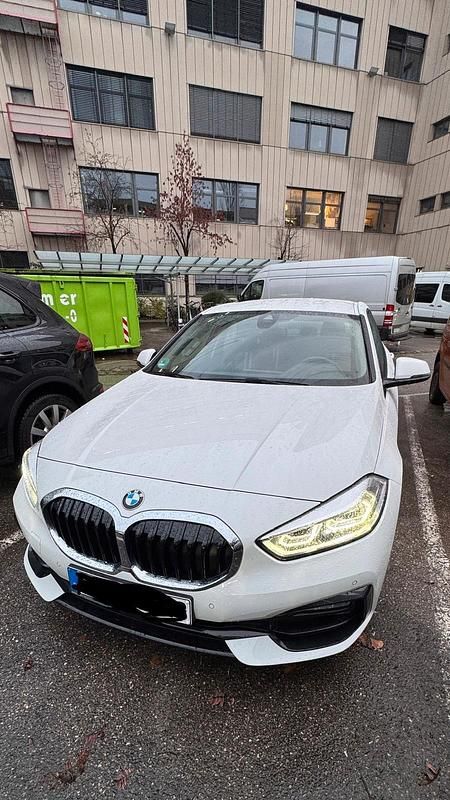 Gebraucht BMW 118 Sport Line 2021 Weiß Kleinwagen