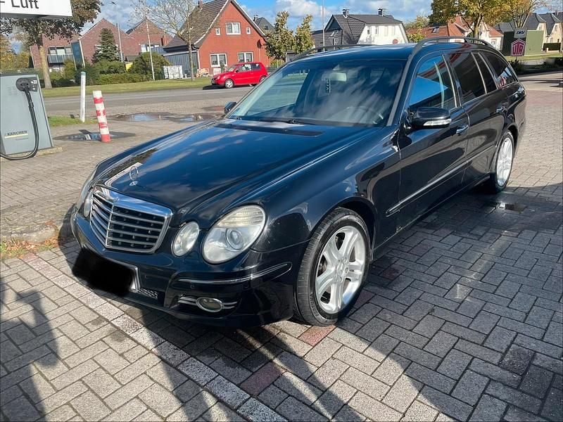 Gebraucht Mercedes E320 224 PS (164 kW) 2008 Schwarz Kombi
