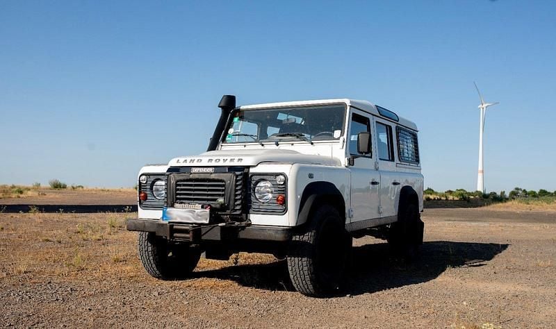 Weiß Gebraucht 2008 Land Rover Defender SUV | 24.300 € - Bild 1/4