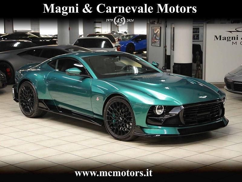 Grün Neu 2025 Aston Martin Valour Coupé | 1.980.000 € - Bild 1/4