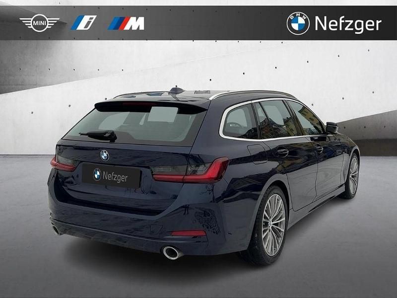 Gebraucht BMW 320 Performance 190 PS (139 kW) 2022 Blau Kombi