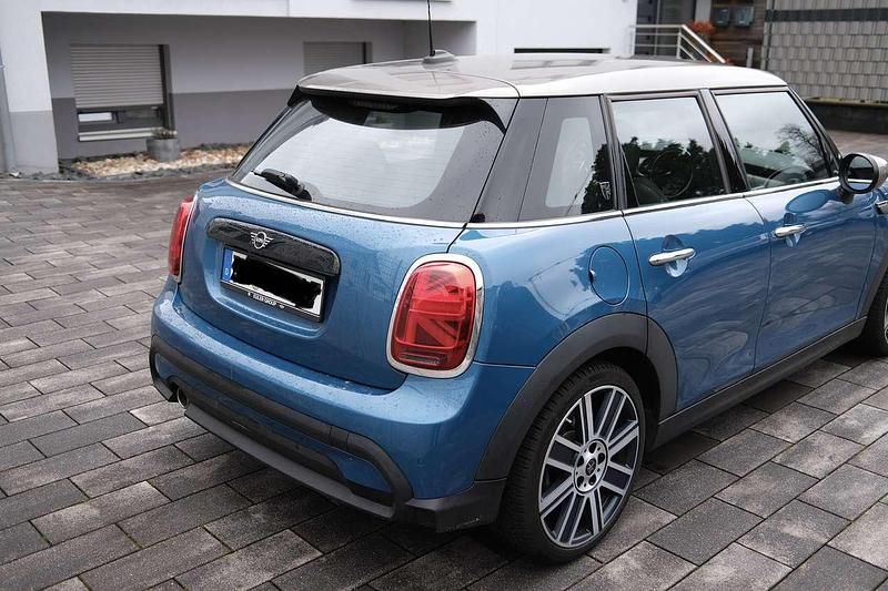 Gebraucht Mini Cooper 136 PS (100 kW) 2021 Blau Kleinwagen
