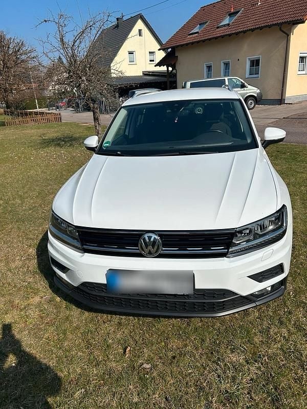 Gebraucht VW Tiguan 150 PS (110 kW) 2018 Weiß SUV