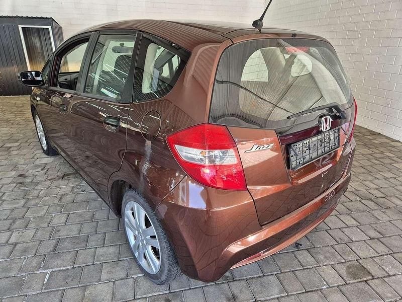 Gebraucht Honda Jazz Trend 90 PS (66 kW) 2011 Ionized bronze m. Kleinwagen