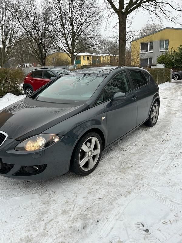 Gebraucht Seat Leon 150 PS (110 kW) 2007 Grau Kleinwagen