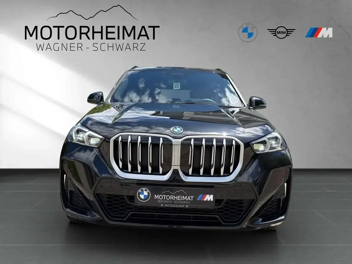 Gebraucht BMW X1 M Sport 326 PS (239 kW) 2025 Black sapphire SUV