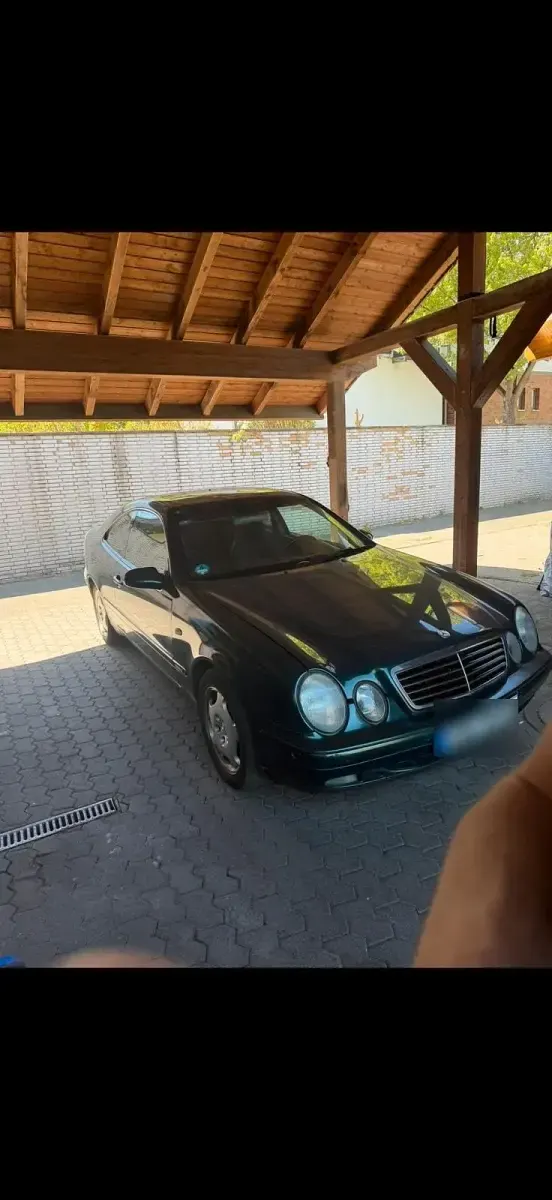 Gebraucht Mercedes CLK230 193 PS (141 kW) 1997 Grün Coupé