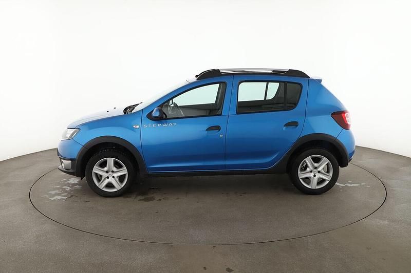 Gebraucht Dacia Sandero Prestige 90 PS (66 kW) 2016 Blau Limousine