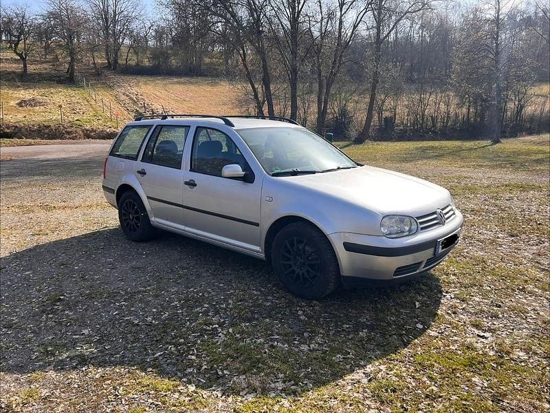 Gebraucht VW Golf IV 101 PS (74 kW) 2003 Silber Kombi
