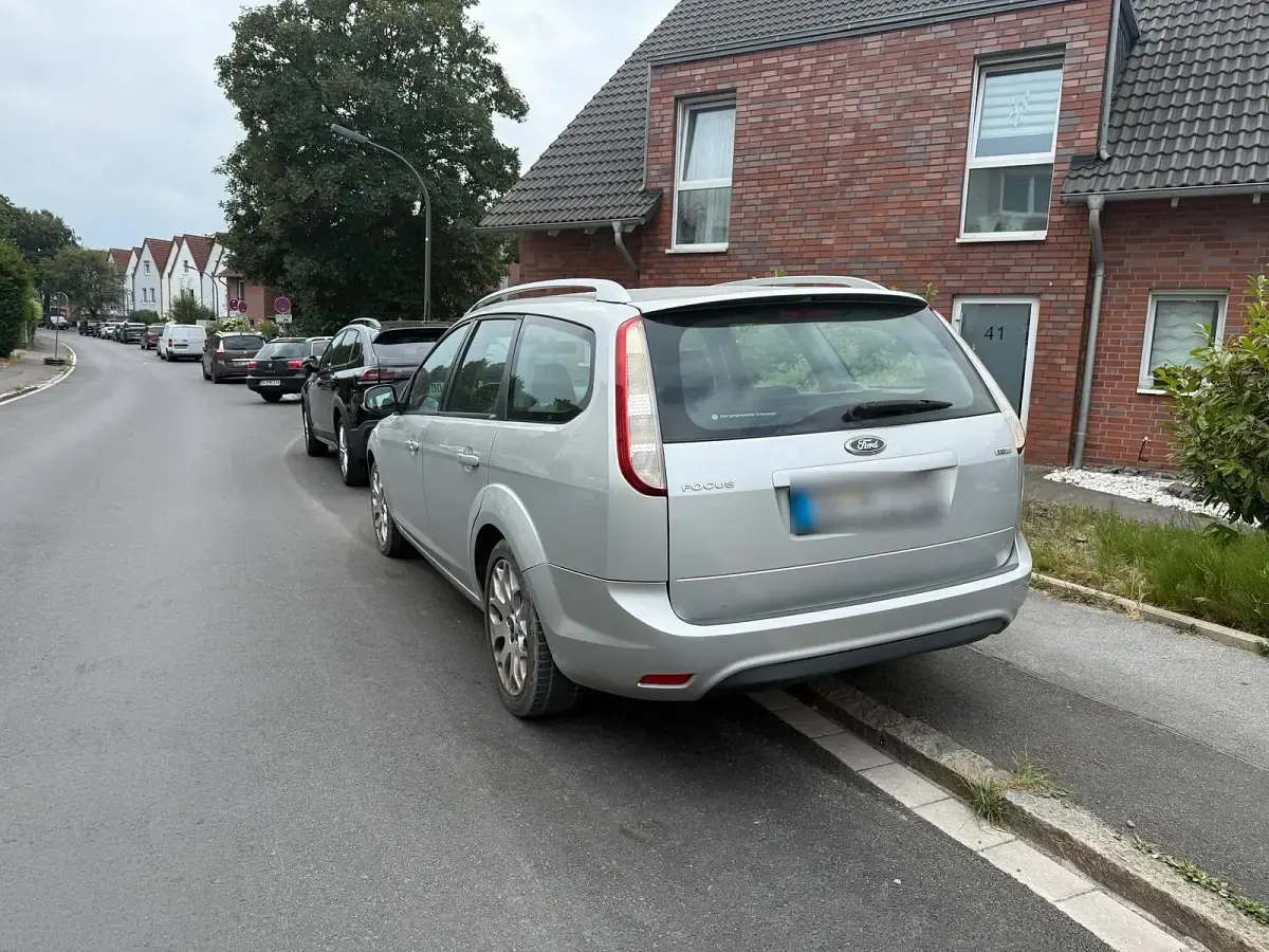 Gebraucht Ford Focus 2009 Grau Kombi