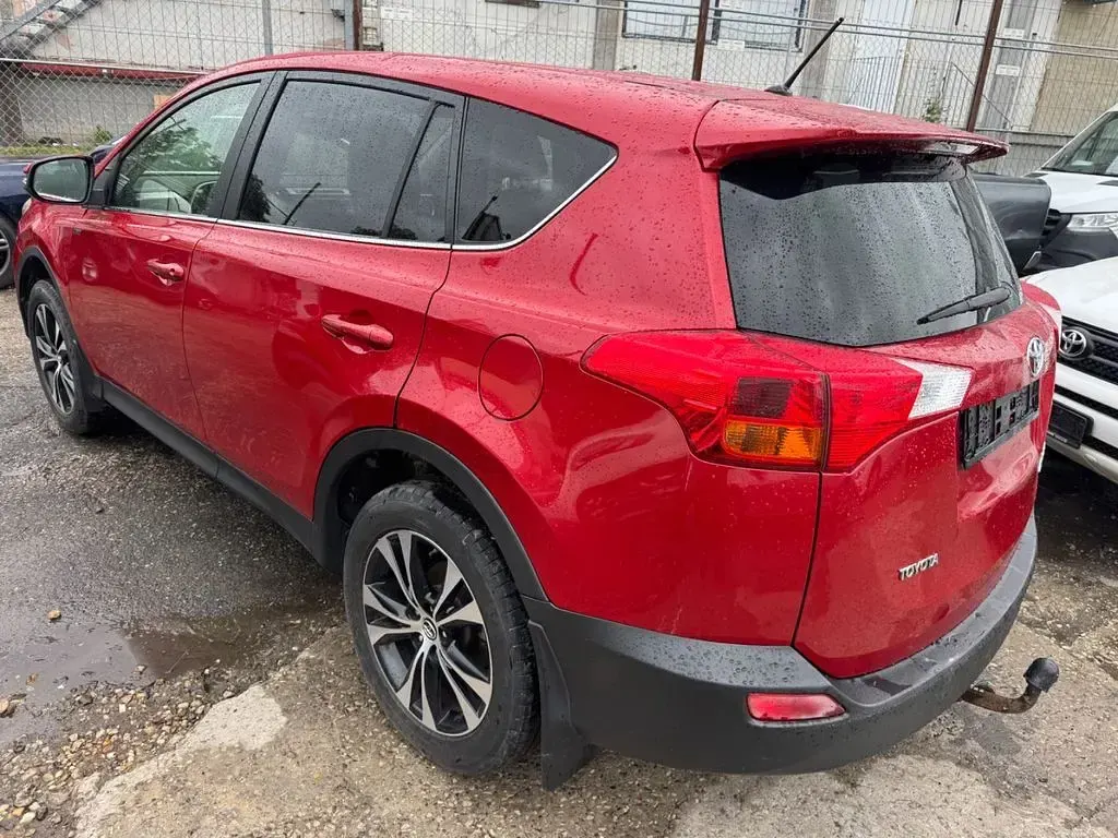 Gebraucht Toyota RAV4 Edition 150 PS (110 kW) 2014 Rot SUV