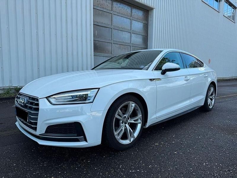 Weiß Gebraucht 2018 Audi A5 S-Line Coupé | 17.990 € (Superpreis) - Bild 1/4