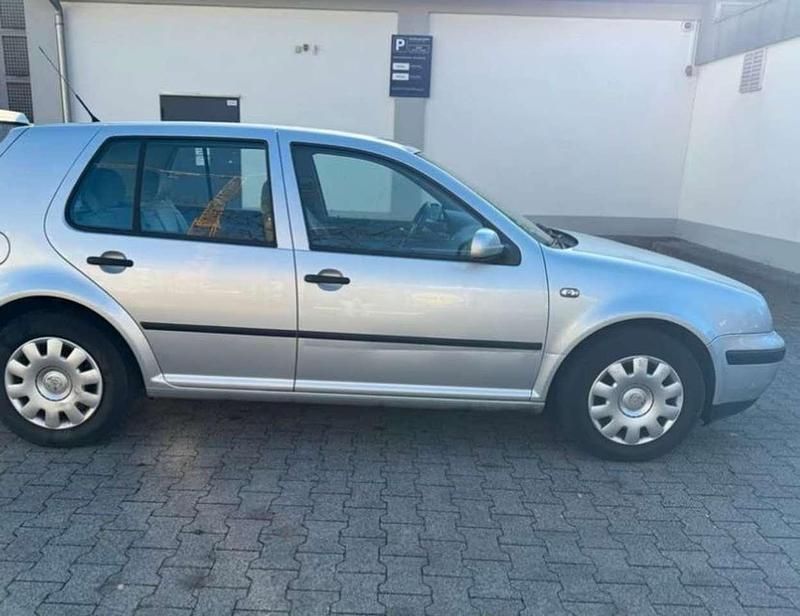 Gebraucht VW Golf IV 75 PS (55 kW) 2002 Limousine