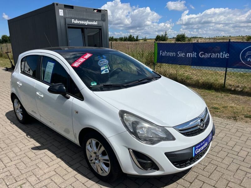 Weiß Gebraucht 2013 Opel Corsa Kleinwagen | 5.390 € (Fairer Preis) - Bild 1/4