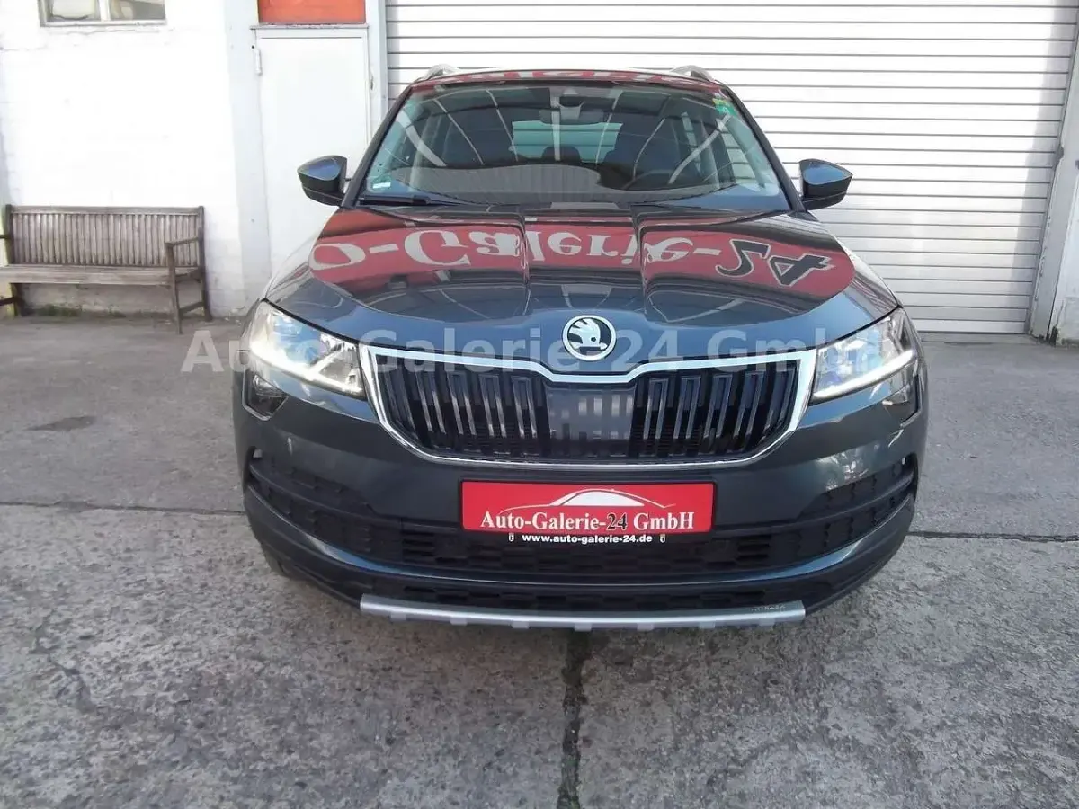Gebraucht Skoda Karoq Ambition 150 PS (110 kW) 2019 Grau SUV