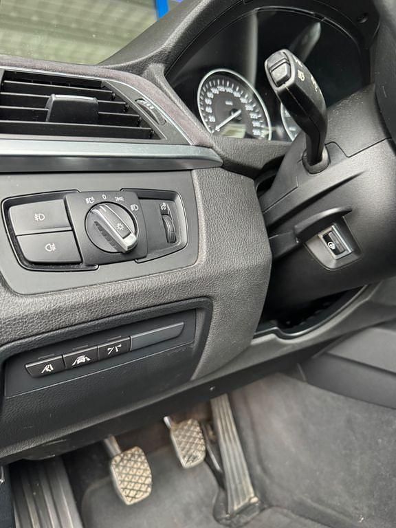 Second-hand BMW 320 Efficient Dynamics 163 CP (119 kW) 2015 Negru Break