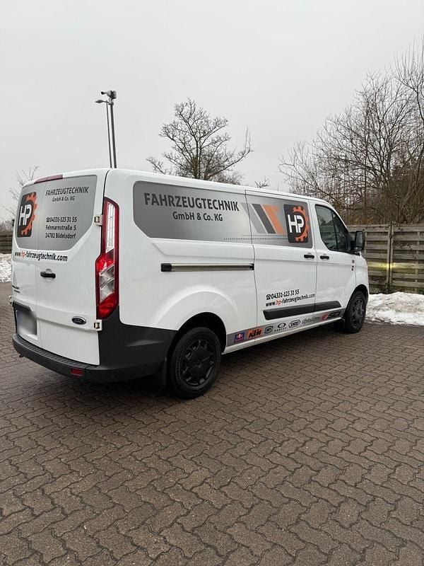 Gebraucht Ford Transit Custom 125 PS (91 kW) 2016 Weiß Van / Kleinbus