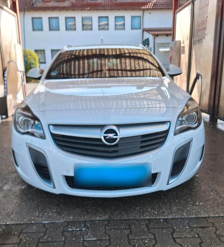 Gebraucht Opel Insignia OPC 325 PS (239 kW) 2017 Weiß Kombi