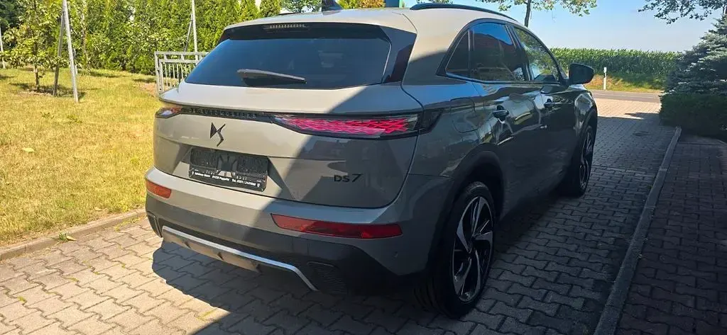 Gebraucht DS Automobiles DS7 Crossback Performance Line Plus 131 PS (96 kW) 2024 Grau SUV