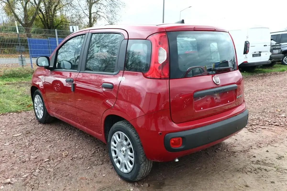 Ny Fiat Panda 69 HK (50 kW) 2025 Rød Hatchback