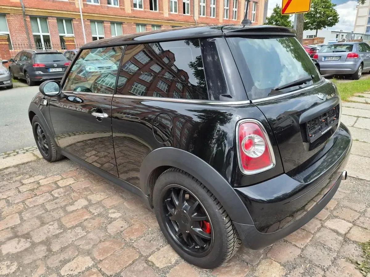 Gebraucht Mini One D 90 PS (66 kW) 2013 Schwarz Kleinwagen