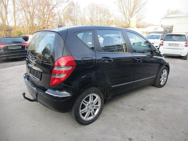 Gebraucht Mercedes A150 95 PS (69 kW) 2005 Schwarz Limousine