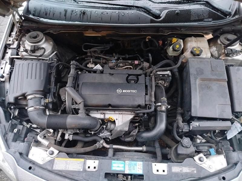 Gebraucht Opel Insignia 2009 Silber Kombi