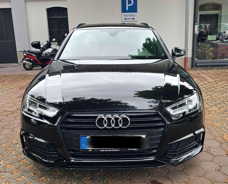 Schwarz Gebraucht 2018 Audi A4 S-Line Kombi | 21.900 € (Fairer Preis) - Bild 1/4