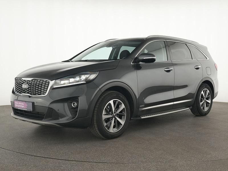 Grau Gebraucht 2020 Kia Sorento Spirit SUV | 28.511 € (Superpreis) - Bild 1/4