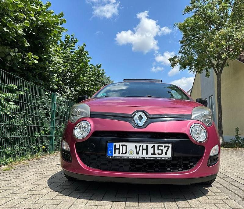 Gebraucht Renault Twingo 75 PS (55 kW) 2012 Rot Kleinwagen