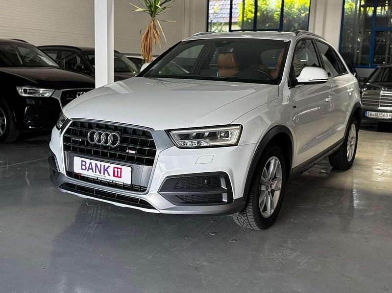 Gletscherweiß metallic Gebraucht 2018 Audi Q3 Design SUV | 17.499 € (Guter Preis) - Bild 1/4