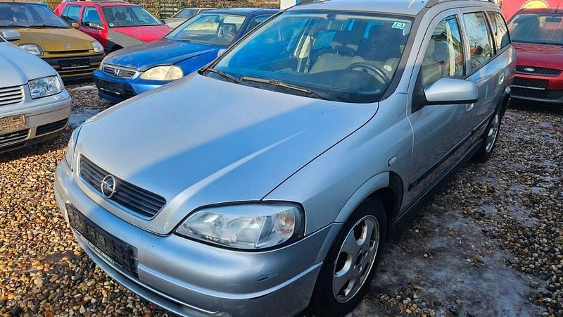 Gebraucht Opel Astra 101 PS (74 kW) 2004 Silber Kombi