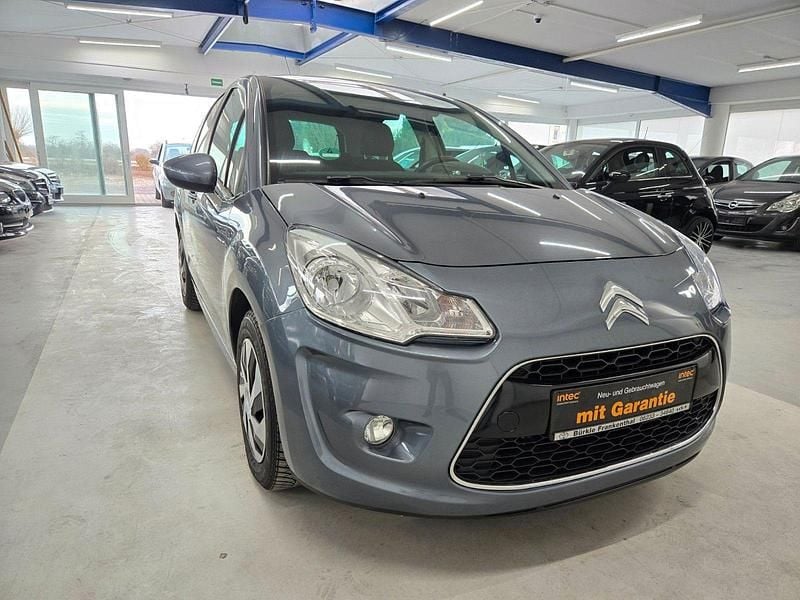 Grau Gebraucht 2011 Citroën C3 Exclusive Limousine | 5.799 € (Fairer Preis) - Bild 1/4