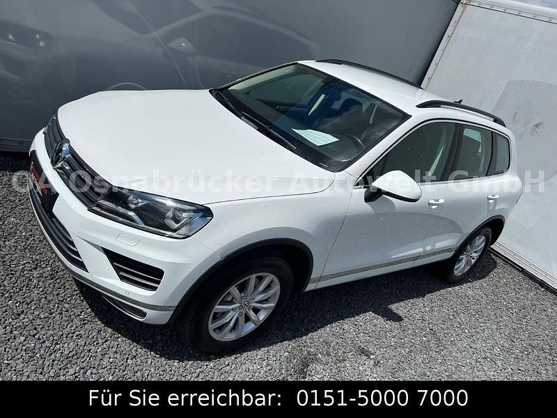 Weiß Gebraucht 2016 VW Touareg SUV | 22.990 € (Fairer Preis) - Bild 1/3