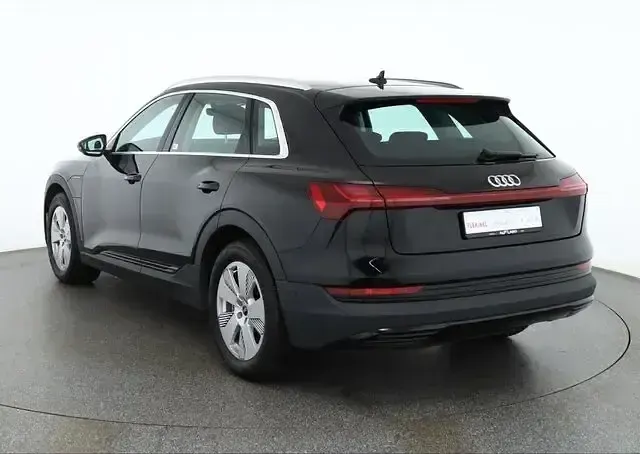 Gebraucht Audi e-tron Ambiente 230 kW (313 PS) 2022 Andere SUV