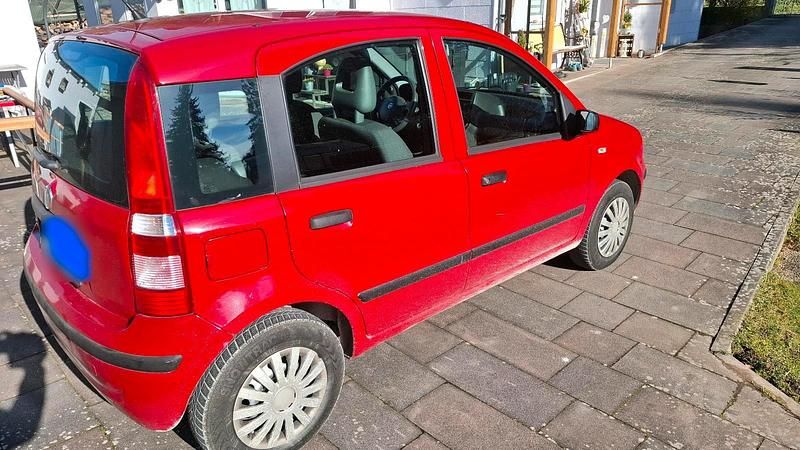 Gebraucht Fiat Panda 54 PS (39 kW) 2009 Rot Kleinwagen