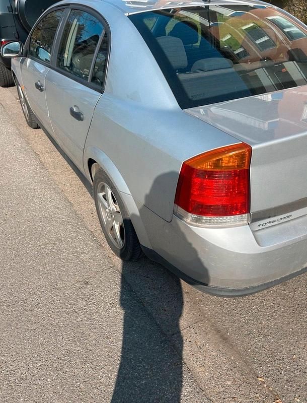 Gebraucht Opel Vectra 146 PS (107 kW) 2003 Grau Limousine