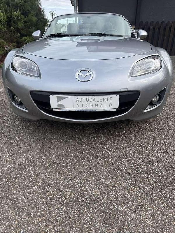 Silber Gebraucht 2011 Mazda MX5 Cabrio | 8.999 € (Guter Preis) - Bild 1/4