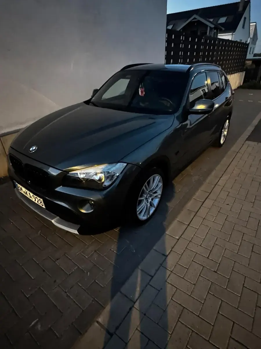 Używany BMW X1 177 KM (130 kW) 2009 Zielony SUV