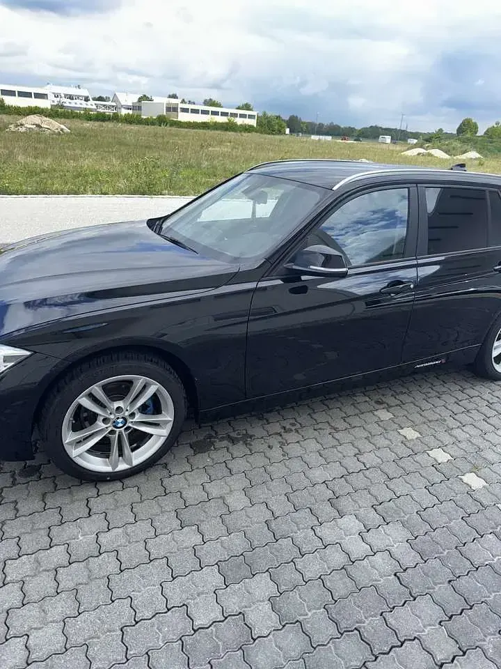 Gebraucht BMW 320 190 PS (139 kW) 2016 Kombi