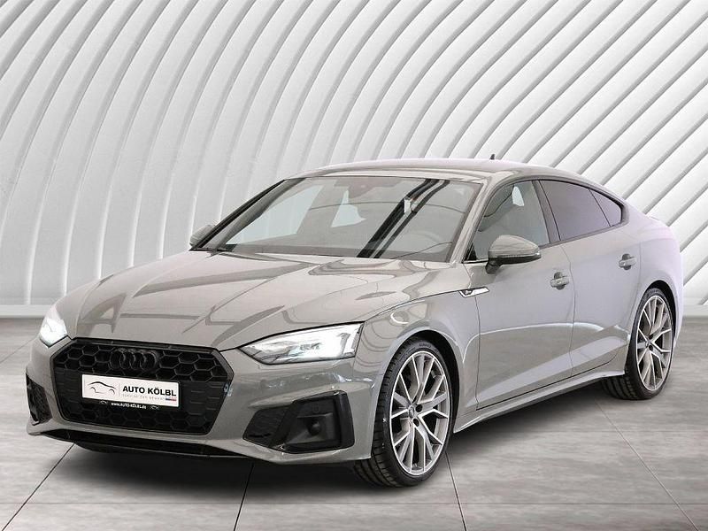 Quantumgrau Gebraucht 2022 Audi A5 Sportback S-Line Kleinwagen | 32.190 € (Guter Preis) - Bild 1/4
