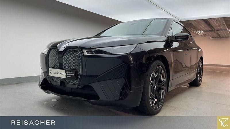 Saphirschwarz Gebraucht 2023 BMW iX Performance SUV | 63.887 € (Guter Preis) - Bild 1/4