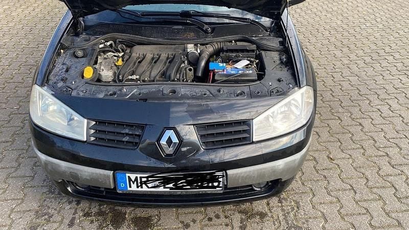 Gebraucht Renault Mégane Cabriolet Dynamique 135 PS (99 kW) 2005 Schwarz Cabrio